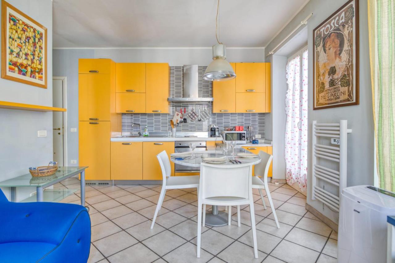 Charming Flat With Balcony In The Heart Of - Welkeys Appartamento *