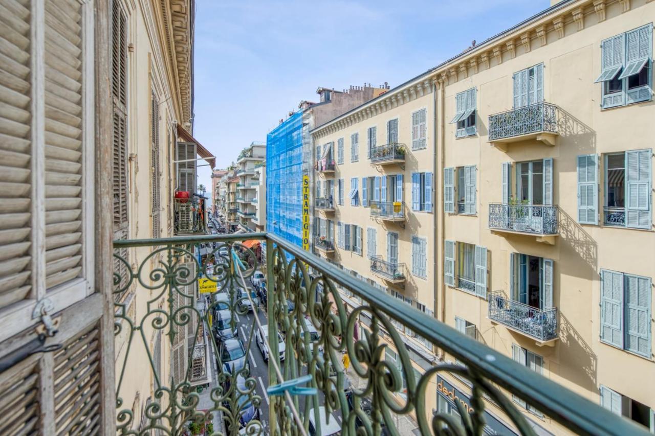 Charming Flat With Balcony In The Heart Of - Welkeys