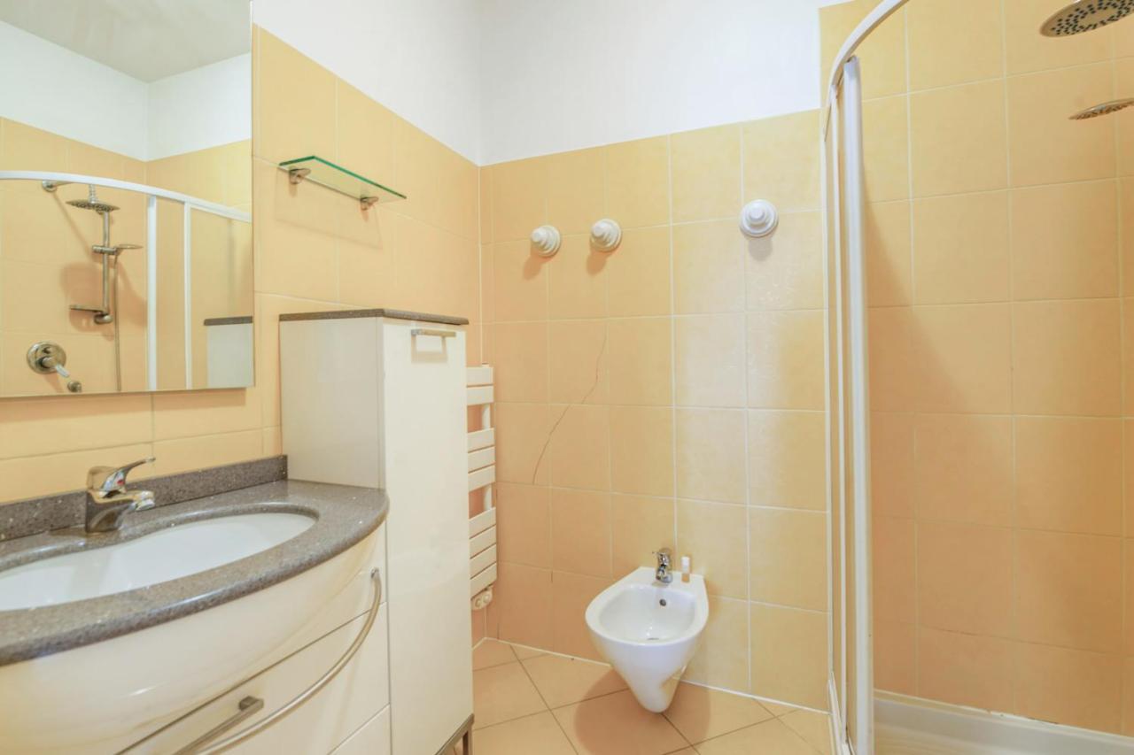 Appartamento Charming Flat With Balcony In The Heart Of - Welkeys *